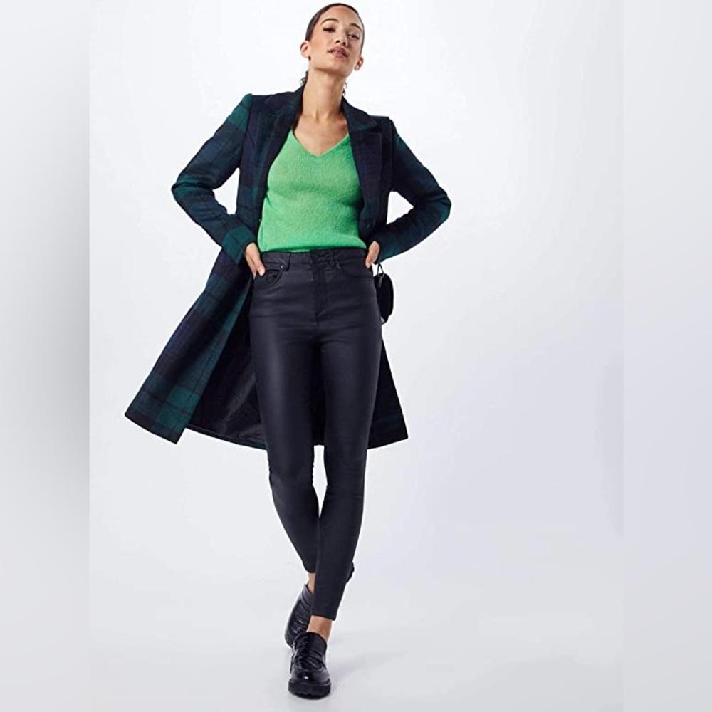 VERO MODA skinny fit black coated pants